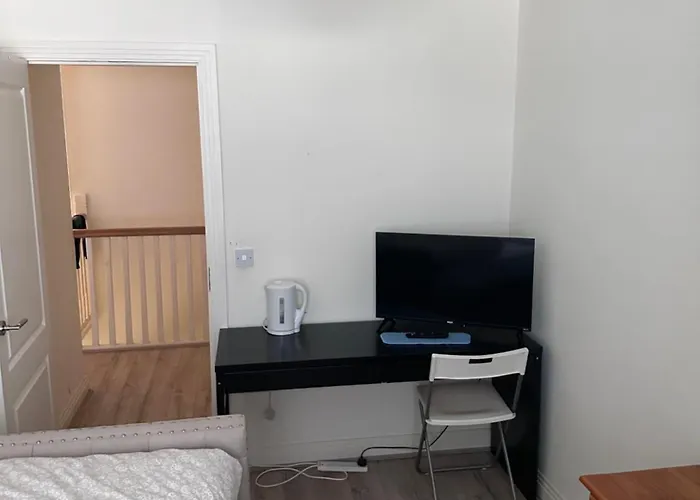 Private Single Bedroom In Beautiful House Дублин
